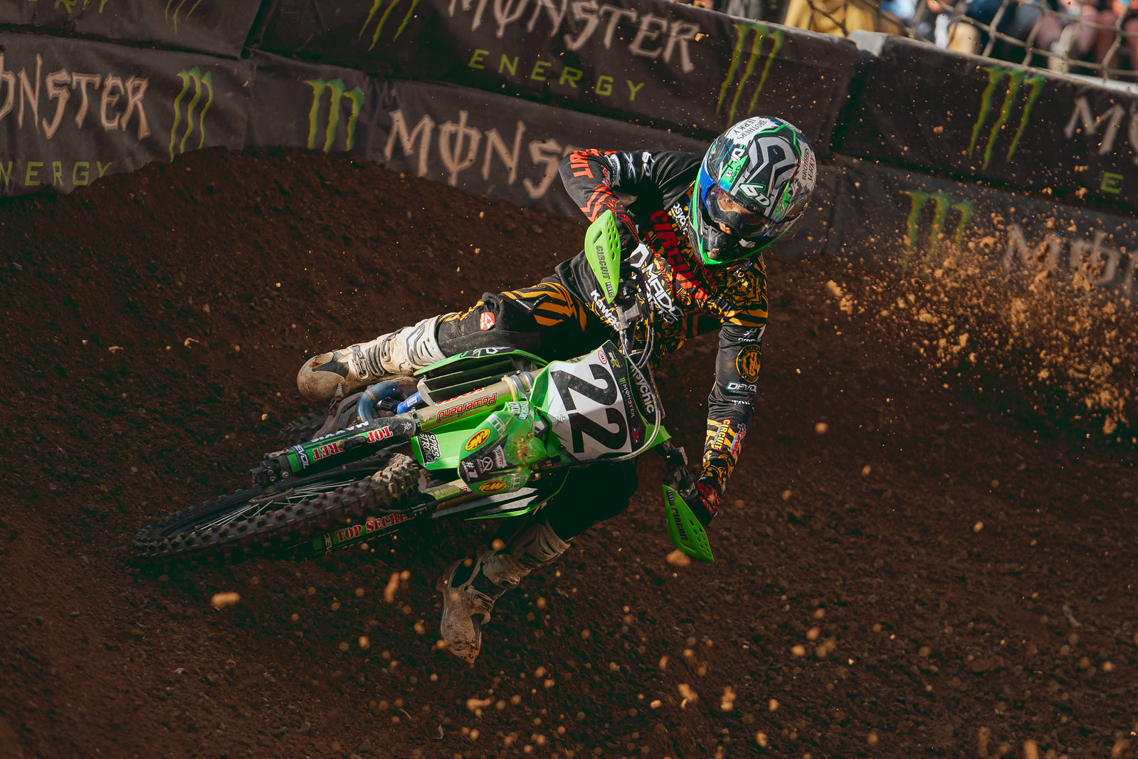 Why Handguards Are Essential for Off-Road Riders: Safety ⚔️ Performance ✅ and Style 🔥